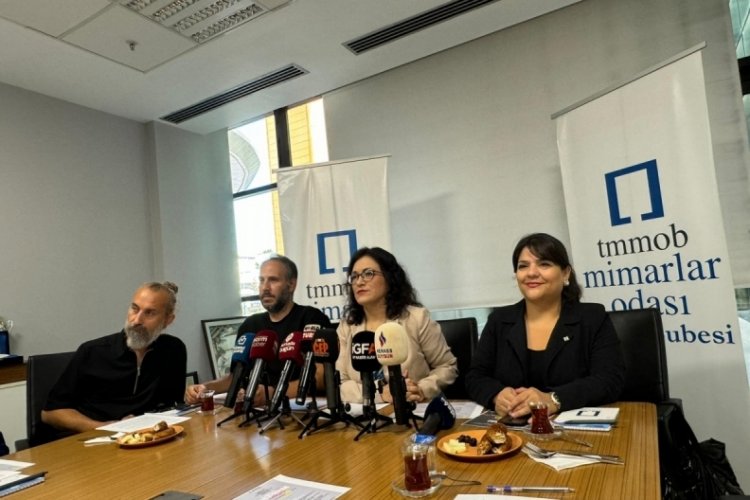 Mimarlar Odası Bursa Şubesi, 17 Ağustos depremini andı
