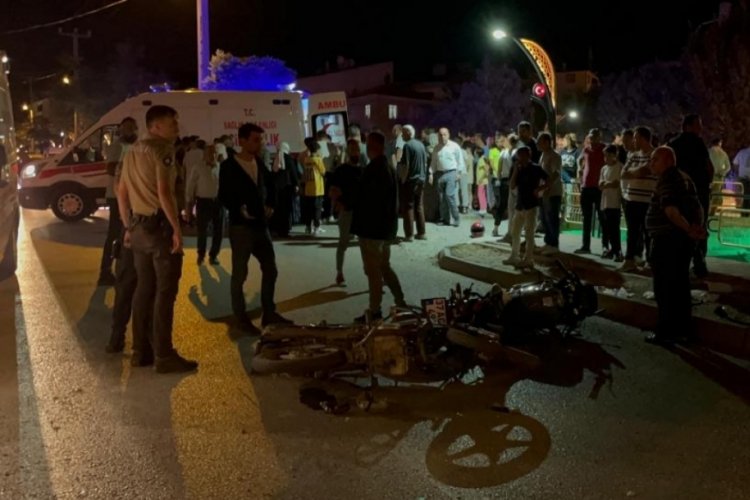 Kastamonu'da iki motosiklet &ccedil;arpıştı: 3 yaralı