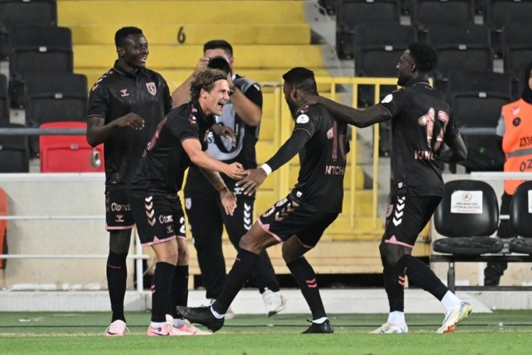 Samsunspor, Gaziantep FK'yı yıktı