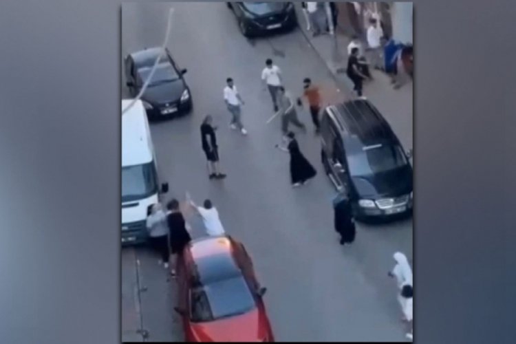 16 yaşındaki kız &ccedil;ocuğunu taciz ettiği &ouml;ne s&uuml;r&uuml;len erkeğe meydan dayağı