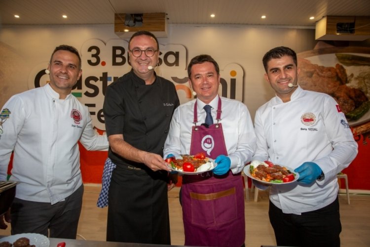 Bursa B&uuml;y&uuml;kşehir'in 'Gastronomi Tırı' lezzetleri buluşturmaya devam ediyor