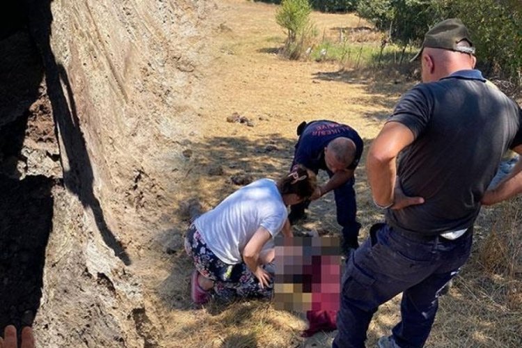 Su kuyusu a&ccedil;an &ccedil;ift&ccedil;i feci şekilde can verdi