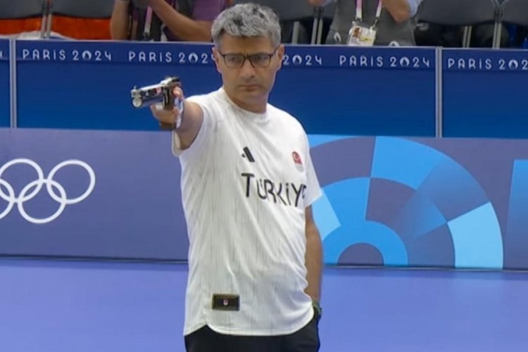 Yusuf Dike&ccedil; pozu yasal sorunlara sebep olabilir!