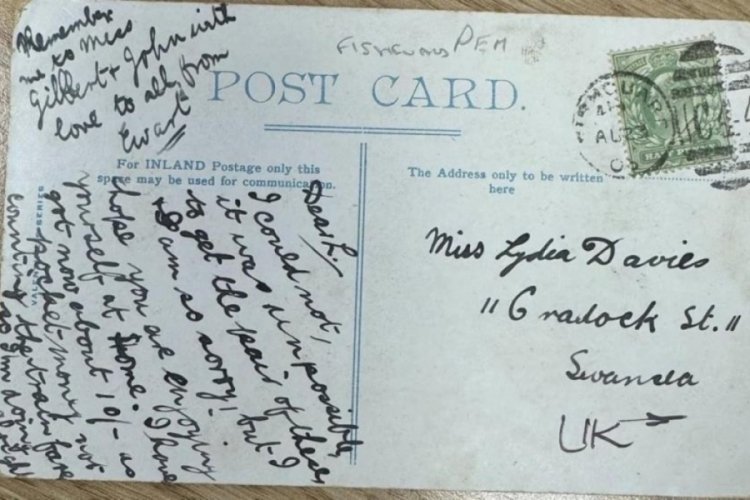 Galler'de 1903 yılında g&ouml;nderilen kartpostal 121 yıl sonra teslim edildi