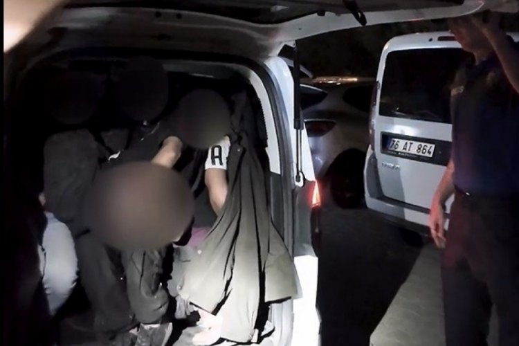 Iğdır'da 10 d&uuml;zensiz g&ouml;&ccedil;men yakalandı