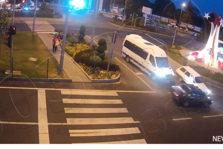 Nevşehir'de dikkatsiz s&uuml;r&uuml;c&uuml;lerin neden olduğu trafik kazaları kamerada