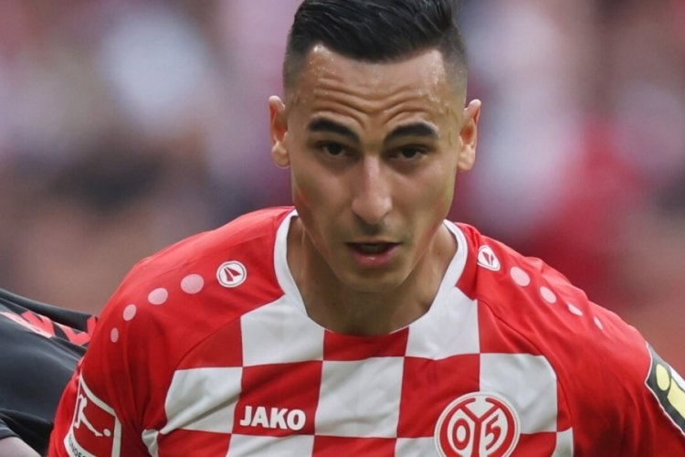 Filistin'e destek veren futbolcuyu kovan takıma ceza!