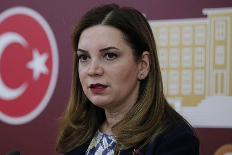 Arzu Erdem, MHP'den istifa ettiğini açıkladı! 