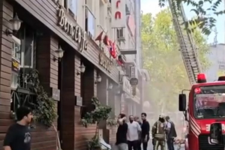 İstanbul'da otelde yangın!