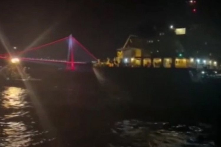 Gemi trafiğine kapalı olan İstanbul Boğazı tekrar a&ccedil;ıldı