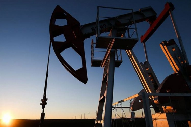 Petrol fiyatları g&uuml;ne y&uuml;kselişle başladı