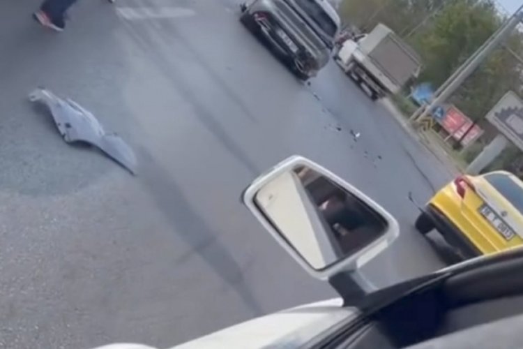 Bursa'da Mudanya yolunda zincirleme trafik kazası!