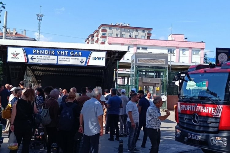 Marmaray durağında yangın paniği!