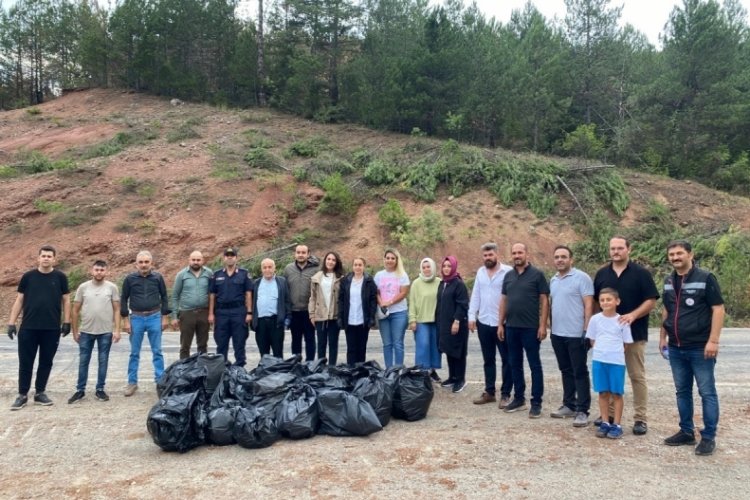 Karab&uuml;k'te orman yangınlarına karşı &ccedil;evre temizliği yapıldı