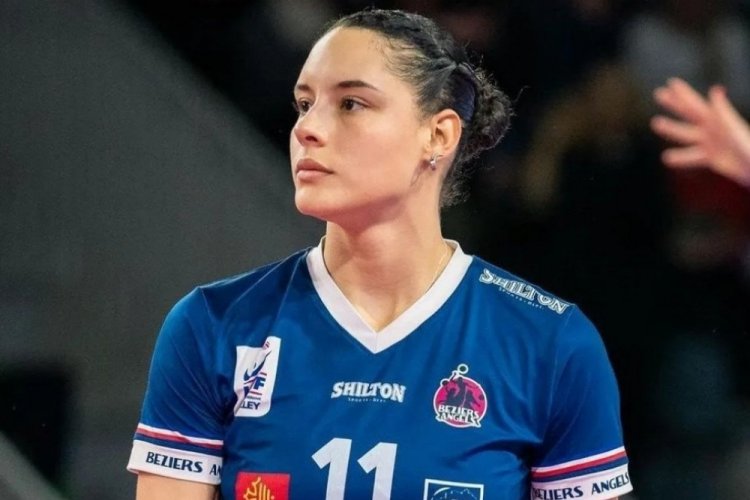 Nil&uuml;fer Belediyespor'un Porto Rikolu sma&ccedil;&ouml;r&uuml; Lopez &ouml;l&uuml; bulundu