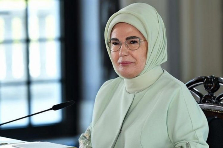 Emine Erdoğan'dan '30 Ağustos' mesajı