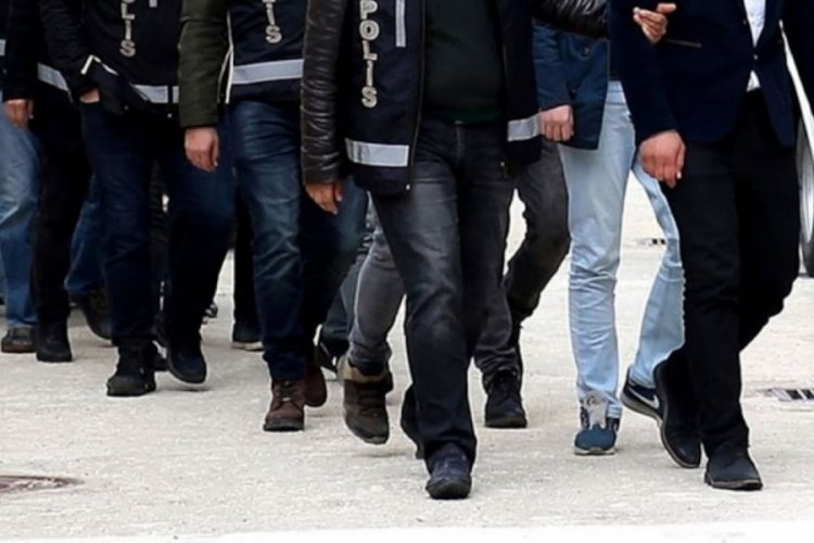 Ankara'da &ccedil;eşitli şu&ccedil;lardan aranan 570 kişi g&ouml;zaltında
