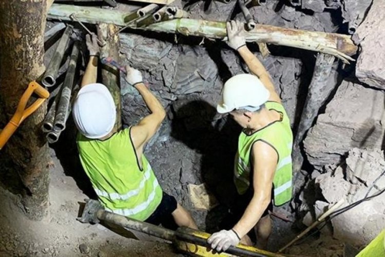 Tayland'da tüneldeki göçükte işçilerin cansız bedenine ulaşıldı