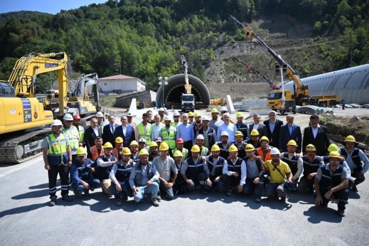 Bolu Dağı Tüneli'ndeki çalışmalar 19 Eylül'de tamamlanacak