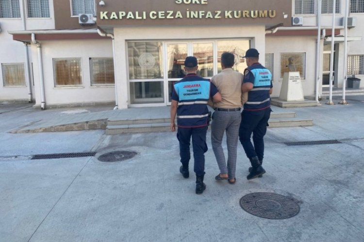 Ruhsatlı silahı &ccedil;aldı, jandarmadan ka&ccedil;amadı
