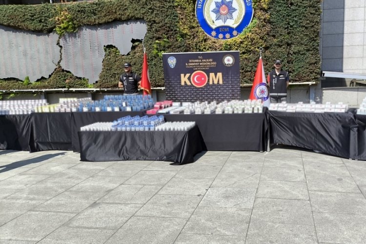 İstanbul'da 72 bin 761 kutu ka&ccedil;ak ila&ccedil; ele ge&ccedil;irildi!