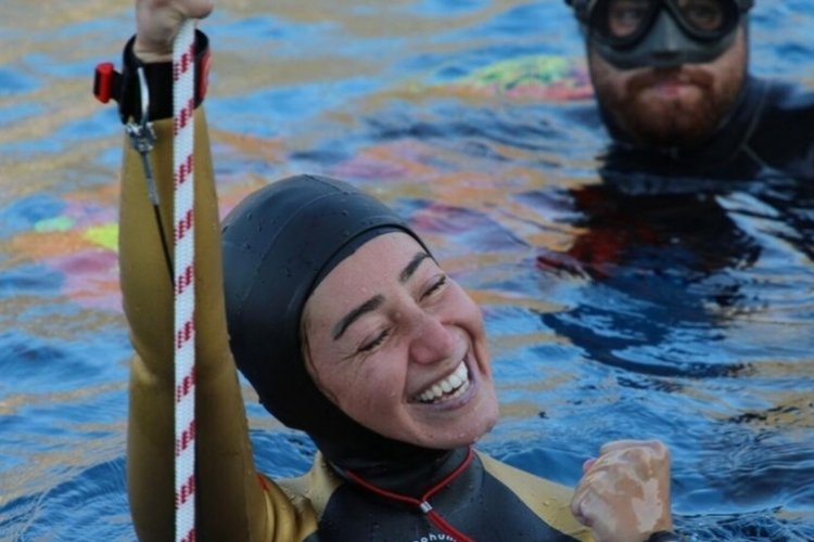 Şahika Erc&uuml;men'den Serbest Dalış T&uuml;rkiye Şampiyonası'nda 3 altın madalya