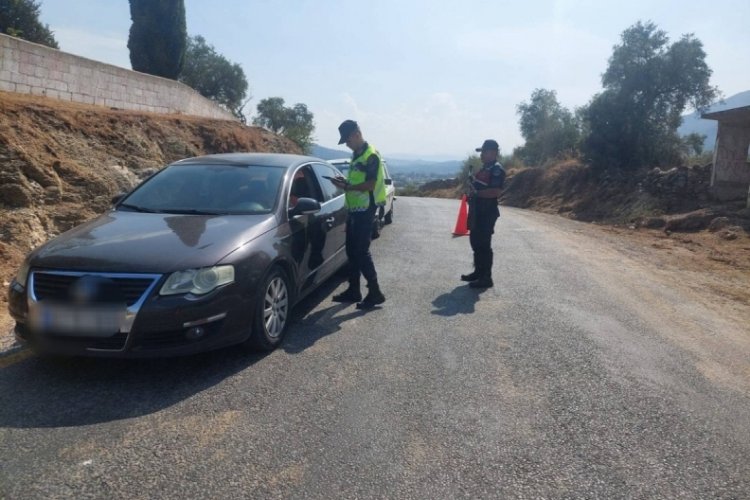 Aydın'da  kontrol ama&ccedil;lı orman yollarında denetimler aralıksız s&uuml;r&uuml;yor!