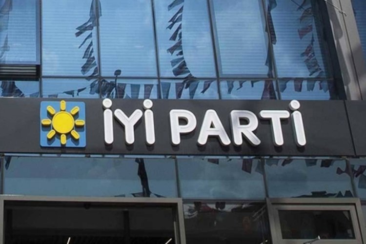 İYİ Parti'de bir istifa daha! 