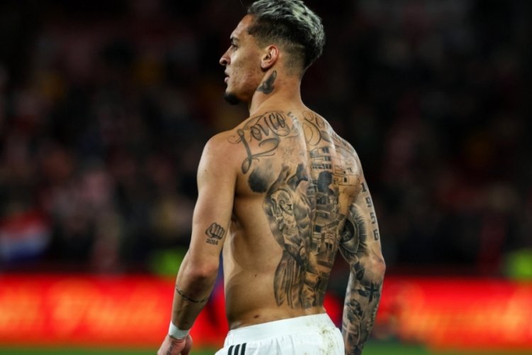 Fenerbah&ccedil;e taraftarlarını &uuml;zen haber! Transfer yalanlandı