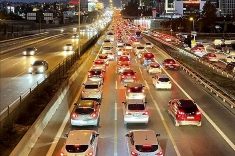D-100'de yol &ccedil;alışması! Edirne ve Ankara y&ouml;n&uuml; kademeli olarak kapanacak