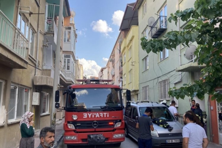Burdur'da &ccedil;amaşır makinesinden &ccedil;ıkan yangın s&ouml;nd&uuml;r&uuml;ld&uuml;