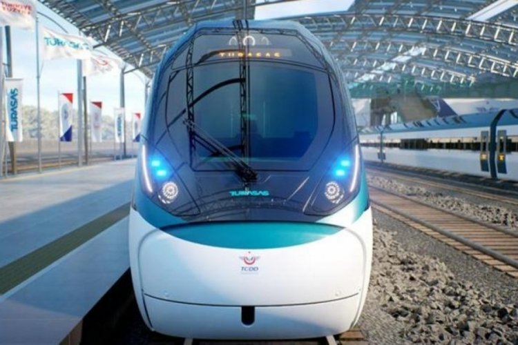 Bakan Uraloğlu açıkladı! Milli Hızlı Tren'de ilk test 2025'te