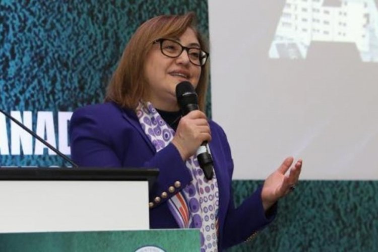 Fatma Şahin: İsminizi s&ouml;ylemekte zorlanıyorum, &ccedil;ok 'R' var