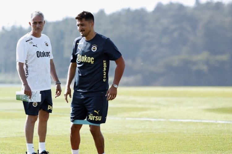 Jose Mourinho Cengiz &Uuml;nder'i kadroya aldı