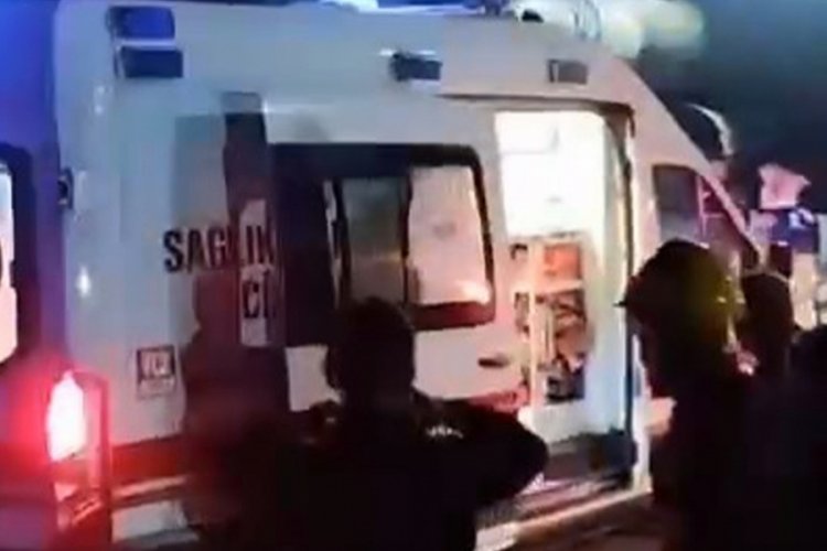 Bayburt'ta t&uuml;nel &ccedil;&ouml;kt&uuml;: 1 iş&ccedil;i hayatını kaybetti, 3 iş&ccedil;i yaralandı