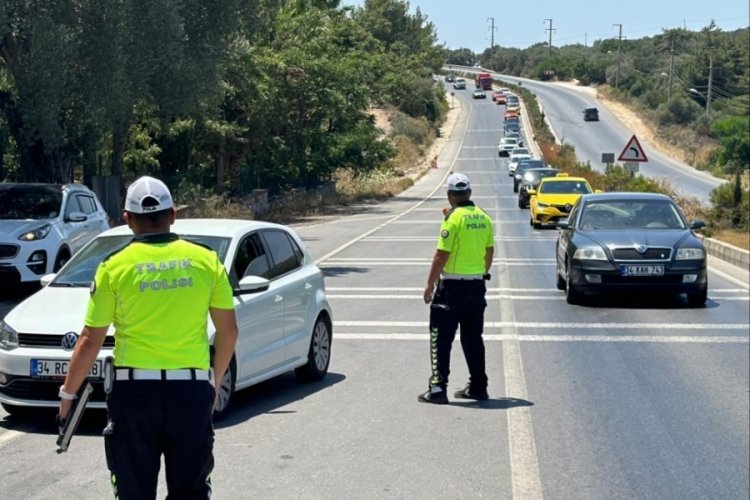 Bakan Yerlikaya: Yurt genelinde 2 milyon 411 bin 916 ara&ccedil; denetlendi