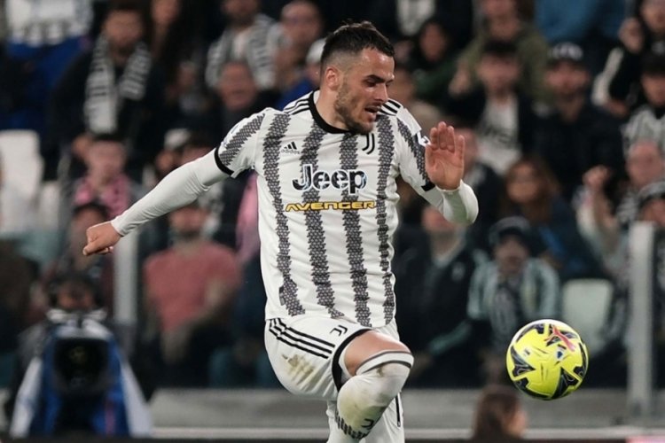 Fenerbah&ccedil;e'den transfer s&uuml;rprizi!
