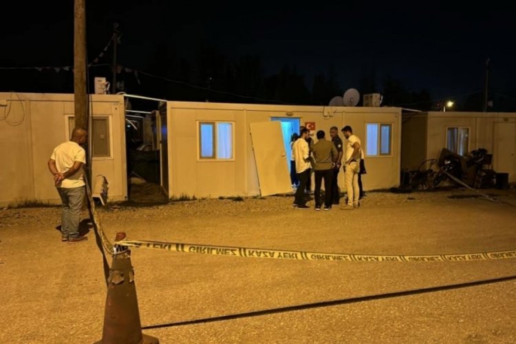 Hatay'da yaşlı adam yaşadığı konteynerde &ouml;l&uuml; bulundu
