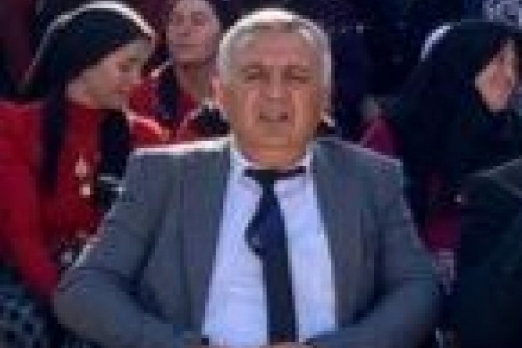 İki &ccedil;ocuk babası lise m&uuml;d&uuml;r&uuml; evinde &ouml;l&uuml; bulundu
