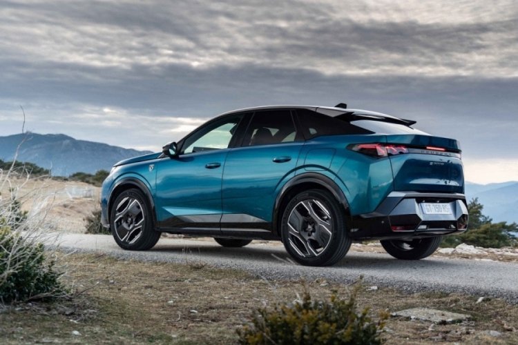 Peugeot, yeni modellerini satışa &ccedil;ıkardı!