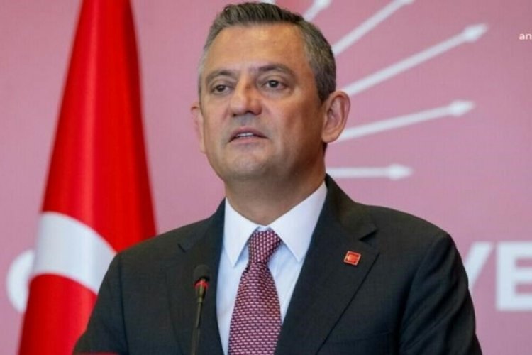 &Ouml;zg&uuml;r &Ouml;zel'den Erdoğan'a teğmen tepkisi: O Kılı&ccedil;tan Atat&uuml;rk d&uuml;şmanları korkar