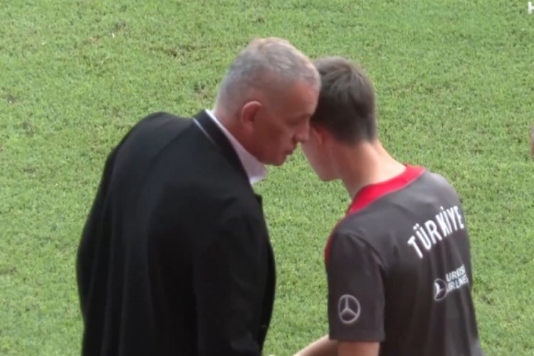 Hacıosmanoğlu Arda G&uuml;ler ve Hakan &Ccedil;alhanoğlu ile g&ouml;r&uuml;şt&uuml;