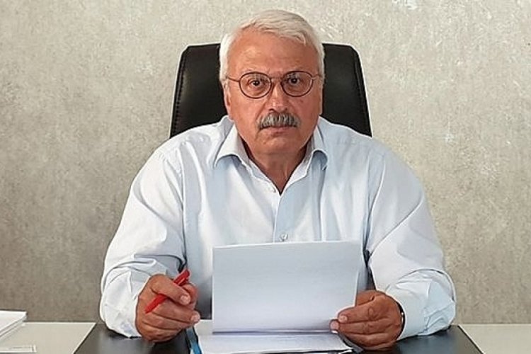 CHP'nin 101. yıl t&ouml;reni: İl&ccedil;e başkanı fenalık ge&ccedil;irdi