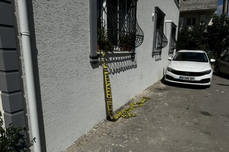 Bursa'da minibüsün çarpıp kaçtığı 10 yaşındaki çocuk hayatını kaybetti