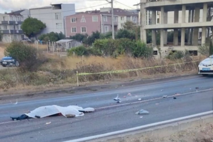 Balıkesir'de feci kaza: Motosiklet s&uuml;r&uuml;c&uuml;s&uuml; astsubay hayatını kaybetti &nbsp;