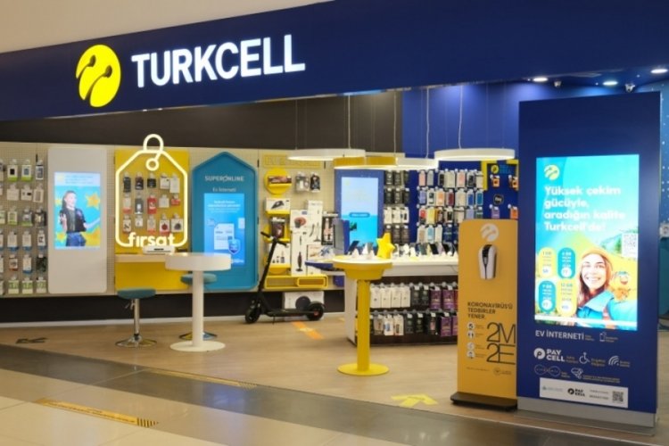 Turkcell'in Ukraynalı ve Türk vatandaşlarına sunduğu internet paketi fiyat farkı gündem oldu!