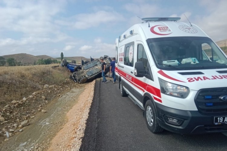 &Ccedil;orum'da feci kaza! &Ouml;l&uuml; ve yaralılar var