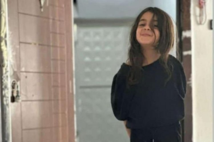 Hazal Kaya'nın Narin tepkisi g&uuml;ndem oldu!