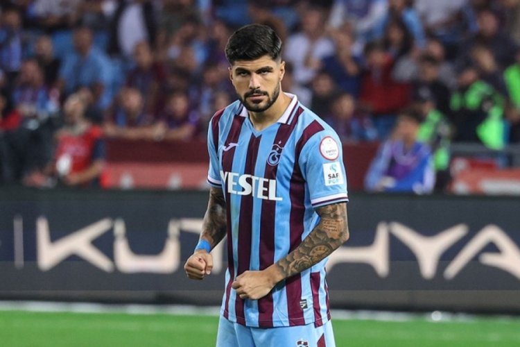 Eren Elmalı kimdir? Eren Elmalı ka&ccedil; yaşında? Eren Elmalı hangi takımda oynuyor? Eren Elmalı kariyeri ve başarıları nelerdir?