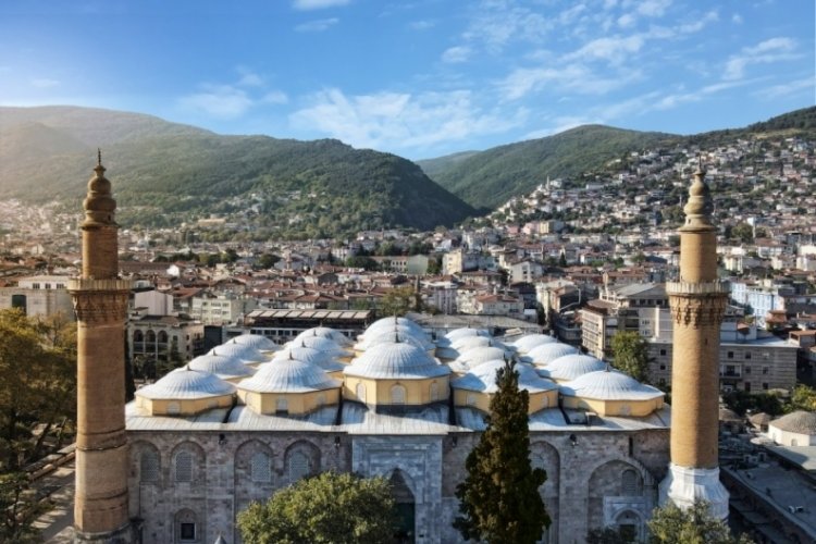 Meteoroloji'den 38 il i&ccedil;in kuvvetli sağanak uyarısı! Bursa'da hava nasıl?